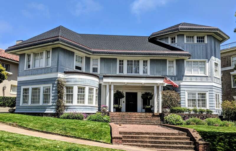 A home on Presidio Terrace in San Francisco. Photo by Jim Heaphy.