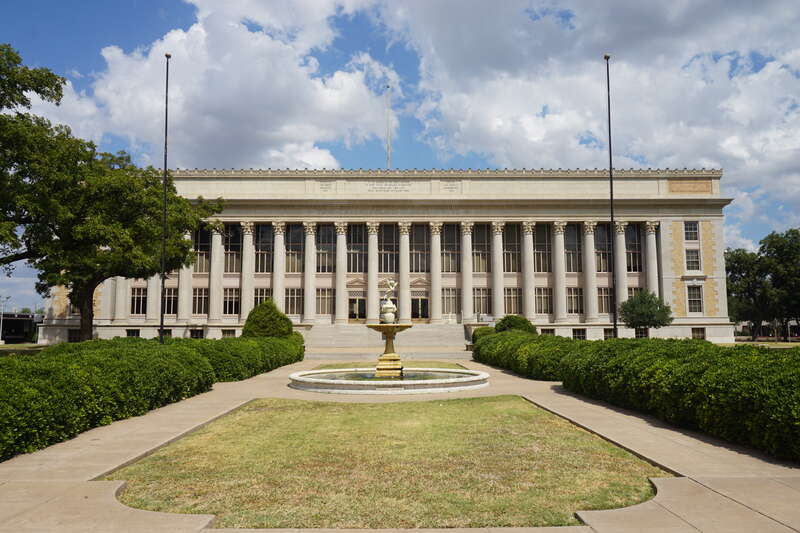 The Tom Green County Courthouse in San Angelo, Texas (United States).