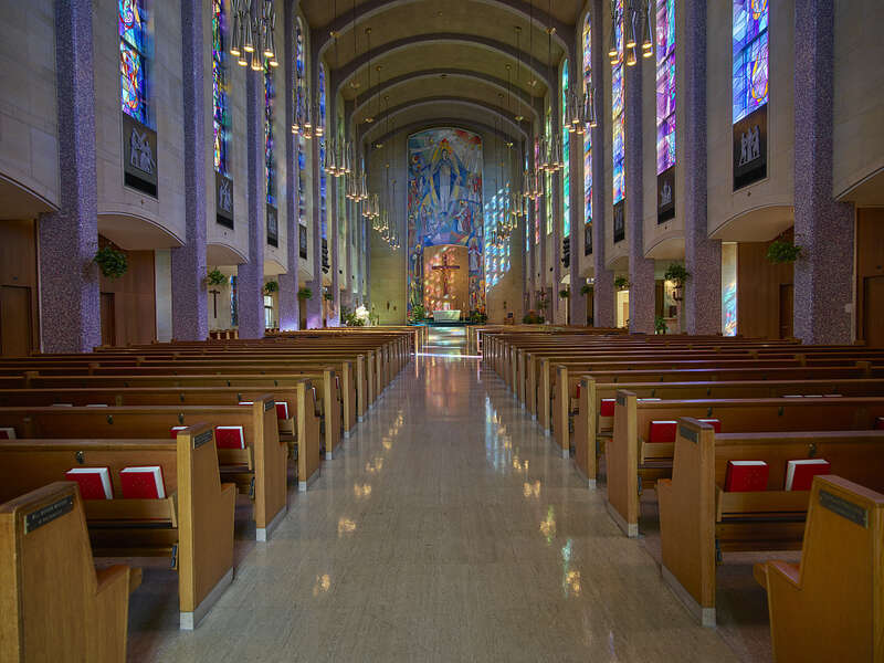 Title: Sanctuary of St. Columba Catholic Cathedral in Youngstown, Ohio.
Physical description: 1 photograph : digital, tiff file, color.

Notes: Purchase; Carol M. Highsmith Photography, Inc.; 2016; (DLC/PP-2016:103-4).; Forms part of: Carol M.