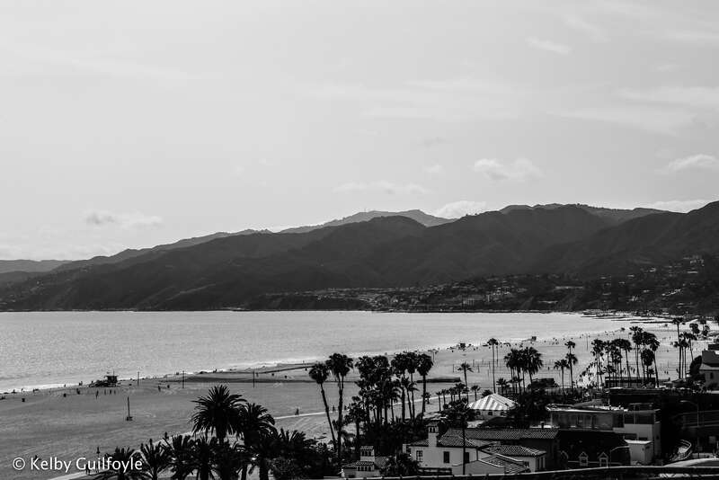 500px provided description: Santa Monica Beach in Black and White [#Landscape ,#Beach ,#Canon ,#Black and white ,#Sky ,#Los Angeles ,#Mountains ,#Monochrome ,#Santa Monica ,#Canon6D]