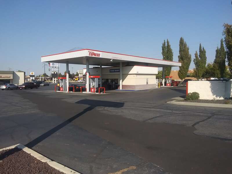 A Speedway gas station at Court Street Plaza in Pasco, Washington.