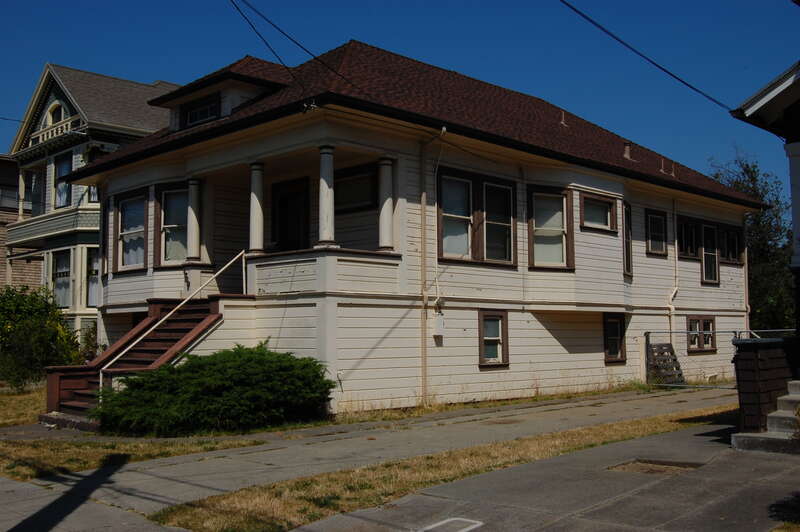 Built in 1908. 1518 Lafayette Street. Alameda, California, USA