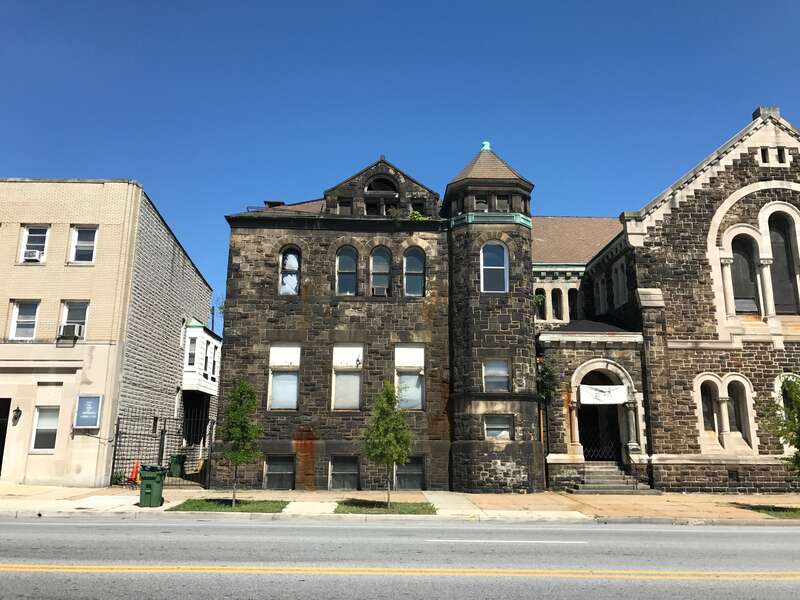 Photograph by Eli Pousson, 2017 September 8.