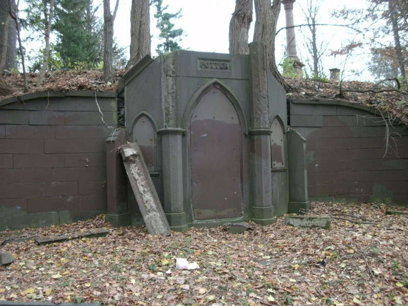 GE DIGITAL CAMERA
Vale Park and Vale Cemetery - Schenectady, New York