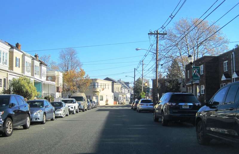 Photo of eastbound Woodlynne Avenue in Woodlynne, New Jersey. Photo taken looking east-northeast between New Jersey Route 168 (Black Horse Pike) and Maple Avenue.