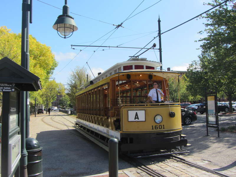 20120922 48 Streetcar, Lowell, Massachusetts