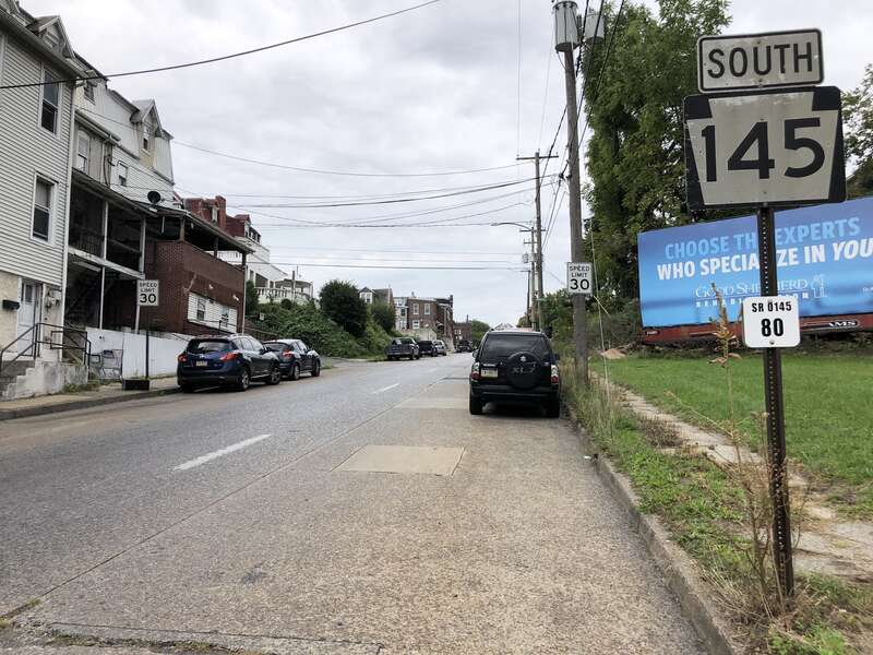 View south along Pennsylvania State Route 145 (Sixth Street) just south of Lehigh Street in Allentown, Lehigh County, Pennsylvania
