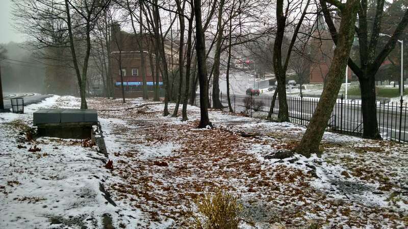 The former space of the Central Massachusetts Railroad track at Belmont Center station in January 2015. This third track was removed in 1952 when Central Mass Branch trains were relocated to the Fitchburg mainline between Hill Crossing and Clematis