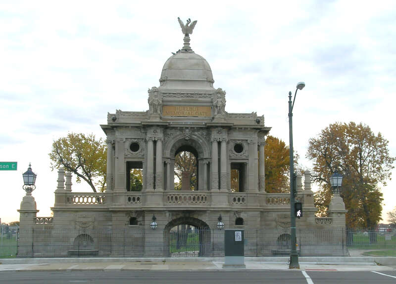 Hurlbut Memorial Gate Detroit MI