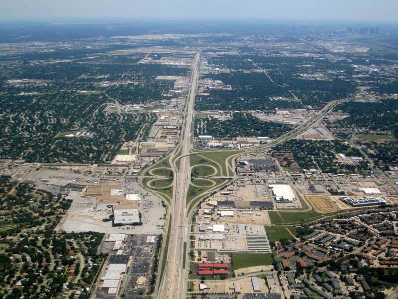 Irving contains the Las Colinas area, which was one of the first master-planned developments in the United States and once the largest mixed-use development in the Southwest with a land area of more than 12,000 acres.