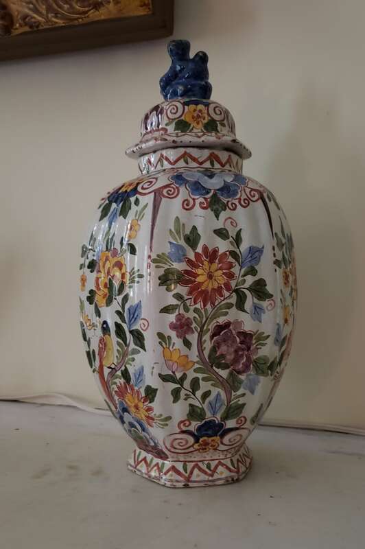 Liberty Hall Museum. Union, NJ. Decorative vase