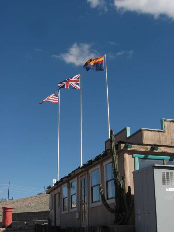 The London Bridge, currently located in Lake Havasu City, Arizona, USA, was originally constructed in London, in 1831. The bridge was the last project of engineer John Rennie and completed by his son, also named John Rennie. By 1962, the bridge was
