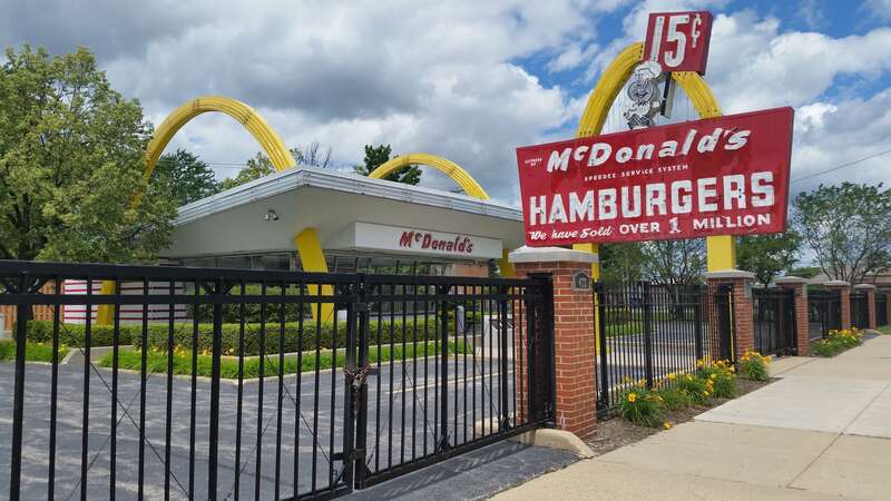 McDonald's #1 Store Museum

400 Lee St, Des Plaines, IL 60016 US