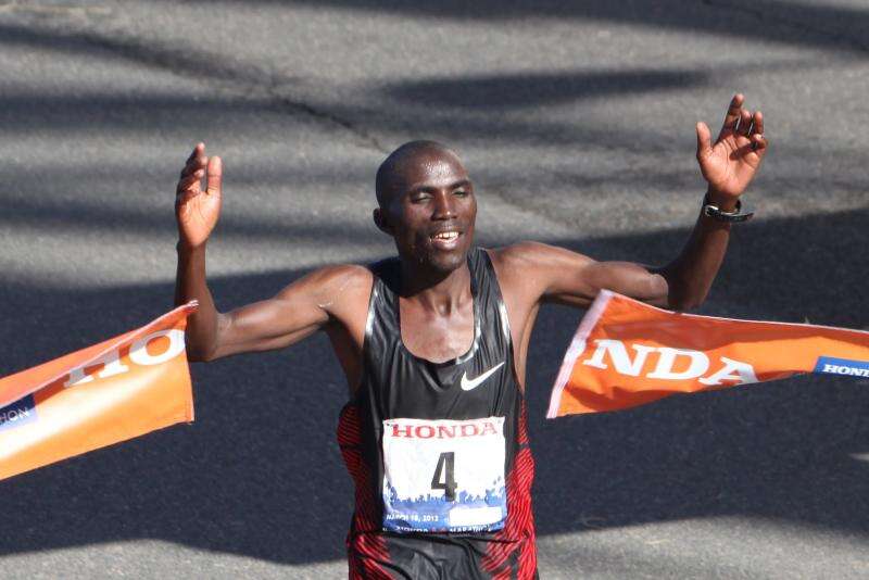 31-year-old Kenyan Simon Njoroge breaks the tape at the 2012 Honda LA Marathon.

Related photo post: &amp;lt;a href=&quot;http://michaeldorausch.com/2012-los-angeles-marathon-winner-photos/&quot; rel=&quot;nofollow&quot;&amp;gt;2012 Los Angeles Marathon Winner Photos&amp;lt;/a&amp;gt;