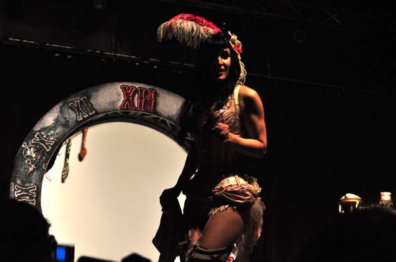 Veronica Varlow 01--Emilie Autumn Concert.