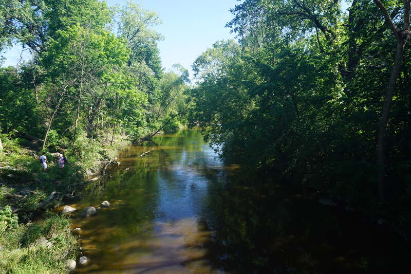 A view of the Menomonee River from the Hoyt Park Footbridge in Wauwatosa, Wisconsin (United States).