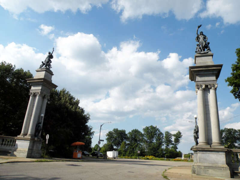 Picture of the Welcome Sculptures at the North Highland Avenue entrance of Highland Park in Pittsburgh, Pennsylvania, on August 7, 2010.  Giuseppe Moretti sculpted the statues, and they were erected in 1896.  These sculptures are on the List of City