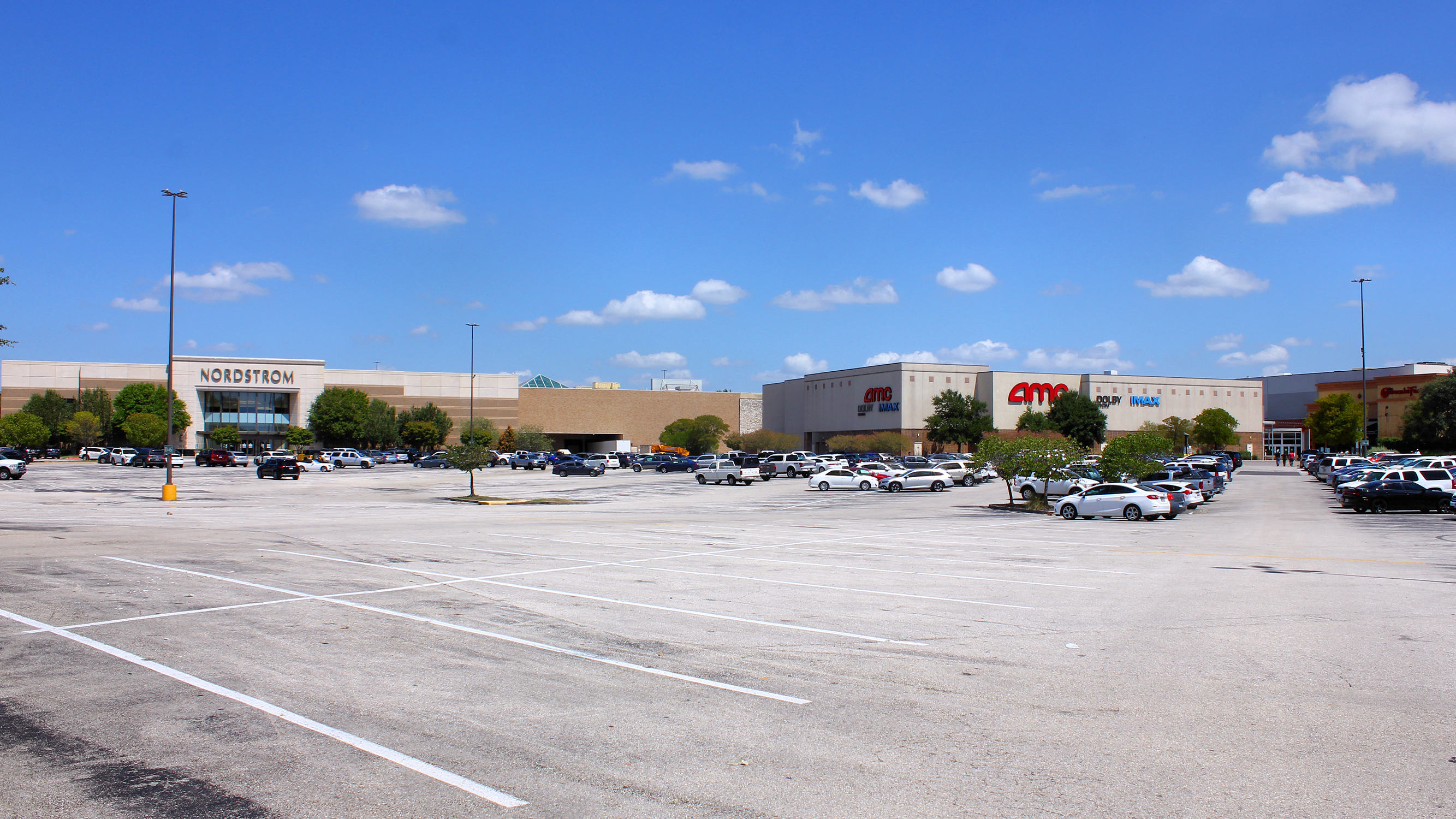 West side of Barton Creek Square Mall in Austin, Texas, United States.