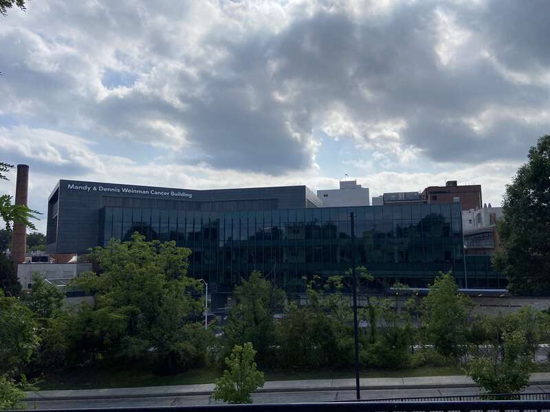 Sinai Hospital Baltimore Mandy &amp; Dennis Weinman Cancer Building