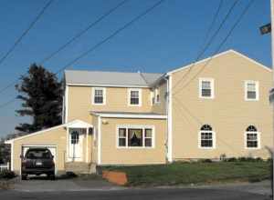 Asie Swan House,. 696 Prospect St, St. Methuen, MA