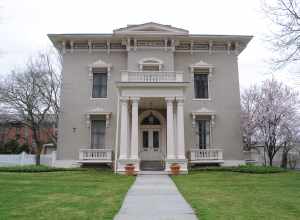 President's House (Coite-Hubbard House), 269 High St., Middletown, Connecticut, USA. Residence of the president of Wesleyan University since 1904. See Category:Center for the Americas (Wesleyan University) for an earlier presidential residence.