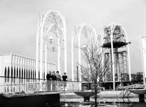Shortly before the fair opened. &lt;a href="http://archives.seattle.gov/digital-collections/index.php/Detail/objects/151460" rel="nofollow"&gt;Item 165718&lt;/a&gt;,  City Light Photographic Negatives (Record Series 1204-01), &lt;a