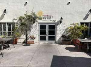 Books &amp; Books, Coral Gables Florida, April 2023