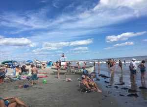 A view of the beach at Ocean City, New Jersey looking north at 12th Street