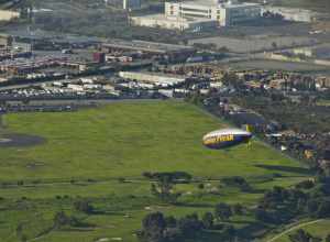 Goodyear blimp Spirit of America returning to its base