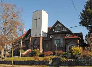 IMMANUEL UNION CHURCH ORGANIZATION PRIMARILY OPERATES IN THE RELIGIOUS ORGANIZATIONS BUSINESS / INDUSTRY WITHIN THE MEMBERSHIP ORGANIZATIONS SECTOR. THIS ORGANIZATION HAS BEEN OPERATING FOR APPROXIMATELY 124 YEARS. IMMANUEL UNION CHURCH IS ESTIMATED