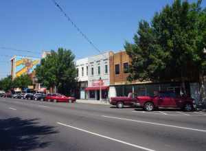 East Main Street in Norman, Oklahoma (United States).