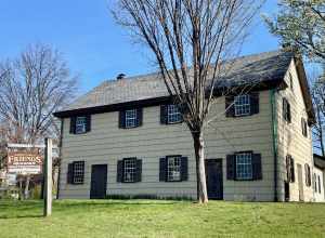 The Rahway and Plainfield Friends Meeting House in Plainfield, New Jersey. Contributing property of the North Avenue Commercial District.



This is an image of a place or building that is listed on the National Register of Historic Places in the