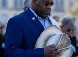 Allen West Praying at a wreath laying event at the Alamo March 6, 2021
