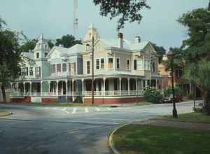 Gordon and Habersham Streets (Whitlfield Square) (Savannah, Georgia).
