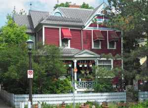 Julian H. Sleeper House, 66 St Albans St S, St Paul, Minnesota, USA.  Viewed from the west-northwest.