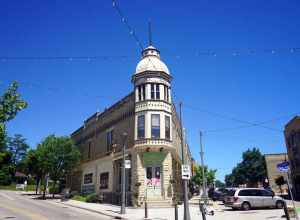 The Dittmar Building (including The Flower Lady) in Wauwatosa, Wisconsin (United States).