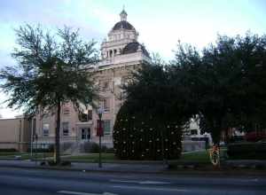 Lowndes County Courthouse, Christmas 2012 5