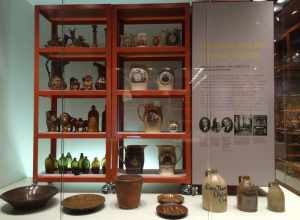 Collection of English ceramics and ceramics with patriotic symbols
