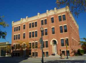 Looking east at the front of the w:Wolff-Jung Company Shoe Factory in downtown w:Sheboygan, Wisconsin. It is listed on the National Register of Historic Places.